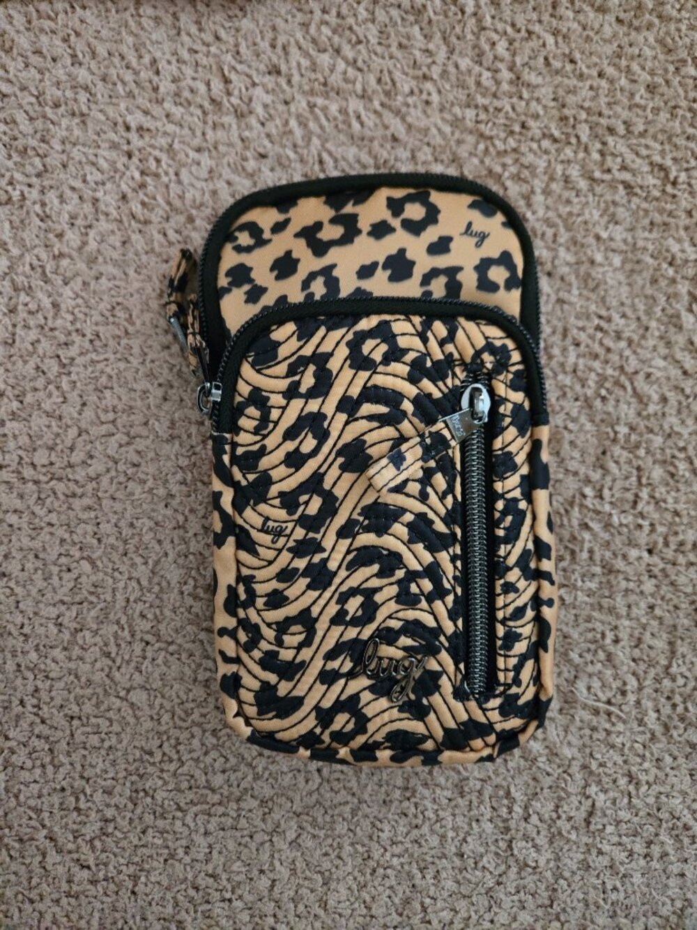 Pitter Patter Compact Crossbody